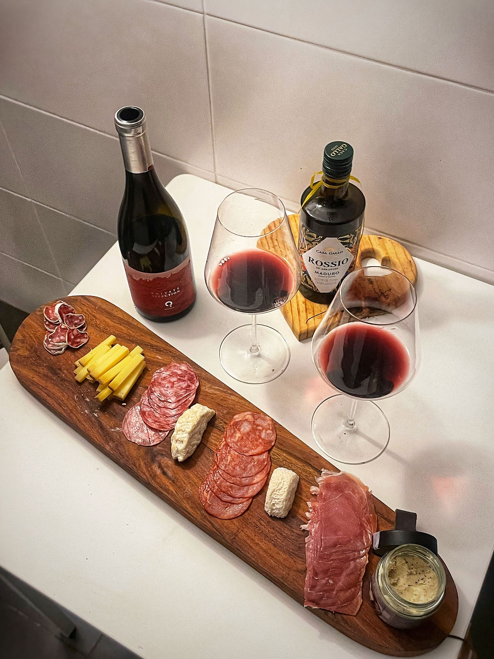 Cheese ad charcuteria with Red Wine from Algarve