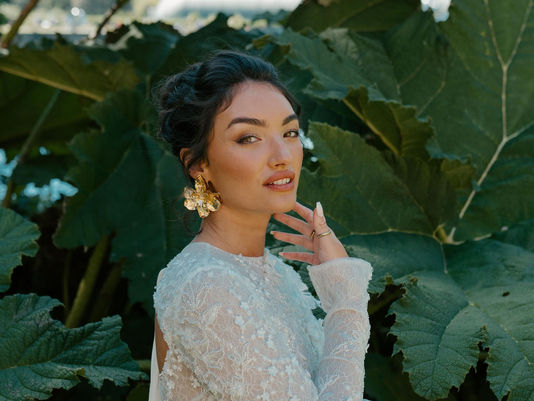 Bridal Beauty Q&A: Your Most Common Wedding Hair & Makeup Questions Answered by Lauren Irwin
