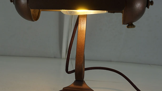 1930s Art Deco Metal Banker's Lamp