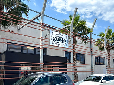gustoo_edited.png