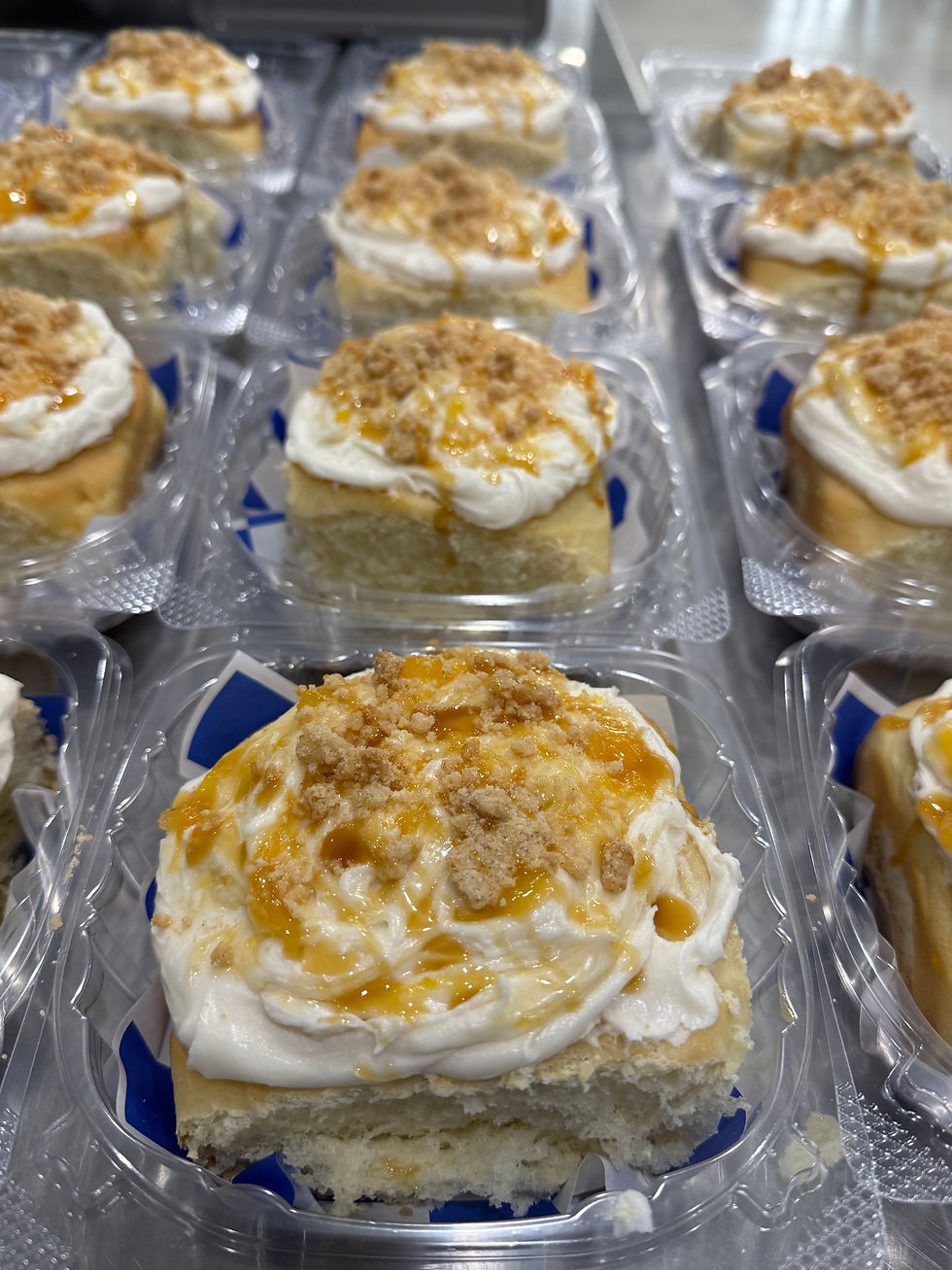 Thumbnail: Palisade Peach Crumble Roll (4-pack)