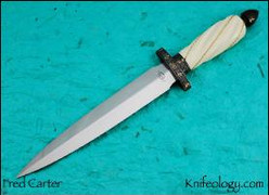 Art Dagger, Engraved, Fluted Gold Wire Wrapped Handle