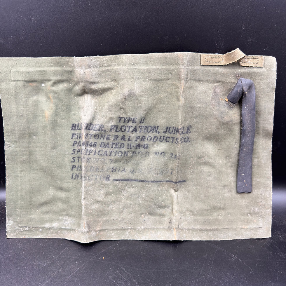WWII US ARMY JUNGLE FLOTATION BLADDER 1943