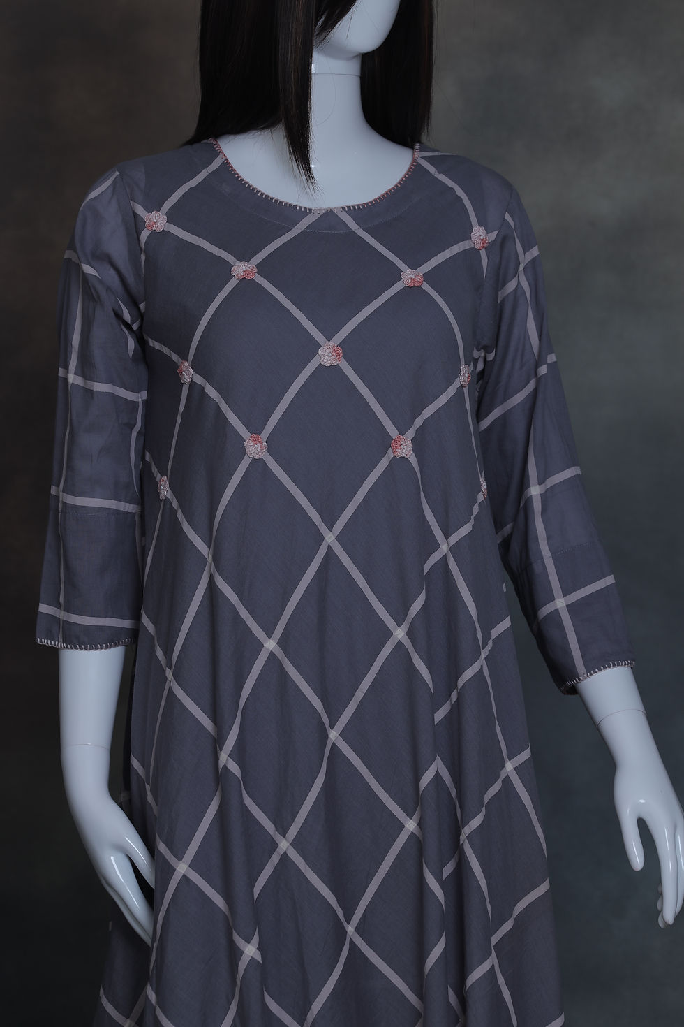 Thumbnail: Cropped cotton pant styled with asymmetric kurta