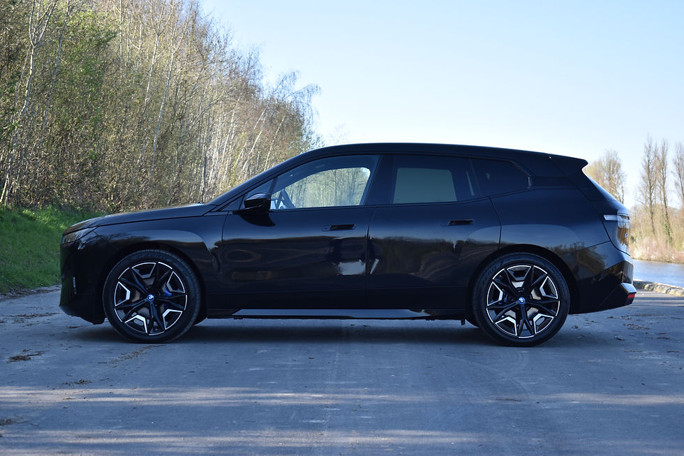 Thumbnail: BMW IX40 XDRIVE M-SPORT