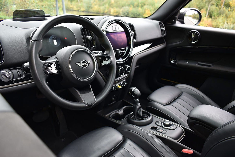 Thumbnail: MINI COUNTRYMAN SE ALL4 BLACK PACK