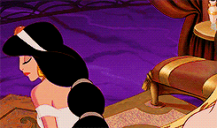 tumblr_oxglibky0g1tebpzgo3_r3_250.gif