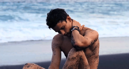 tumblr_ol2gesRYyj1t477oao1_500.gif