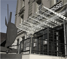 Photo de l'entrée principale de la succursale du Crédit Suisse à Porrentruy