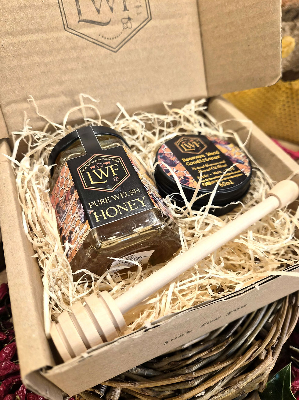 The Woodworker Honey Hamper - Gift Set