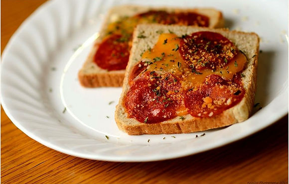 Pizza toast