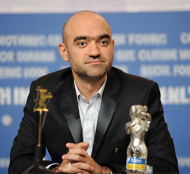 director-florin-serban-pose-with-the-silver-bear-for-jury-grand-prix-award-of-eu-cand-vrea