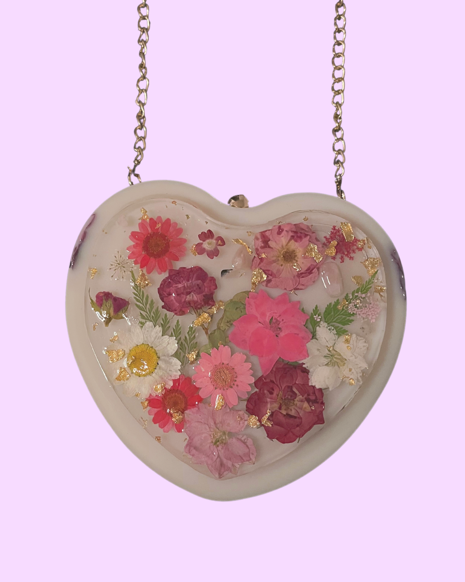 Heart & Pressed Flower Resin Purse, by Bella Luna's Creations