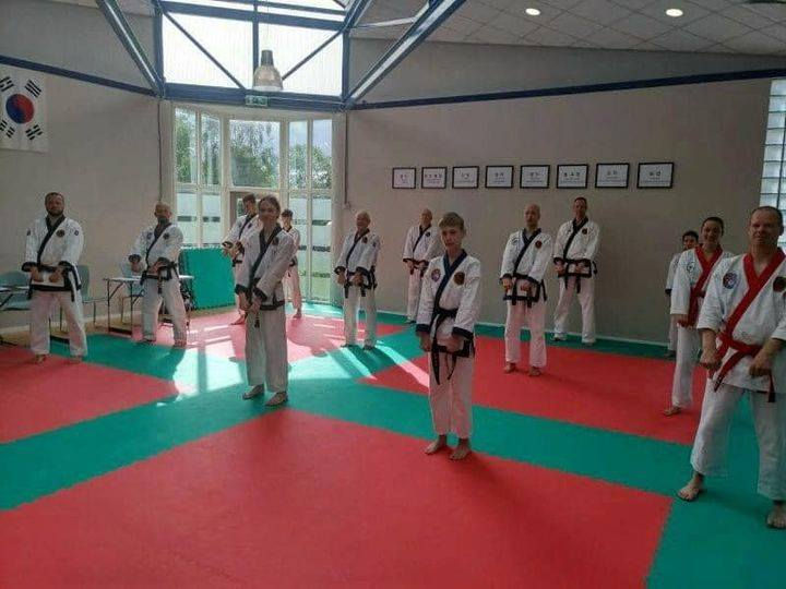 zwarte band examen karate leeuwarden taekwondo