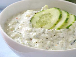 Molho Tzatziki – Molho grego de iogurte e pepino