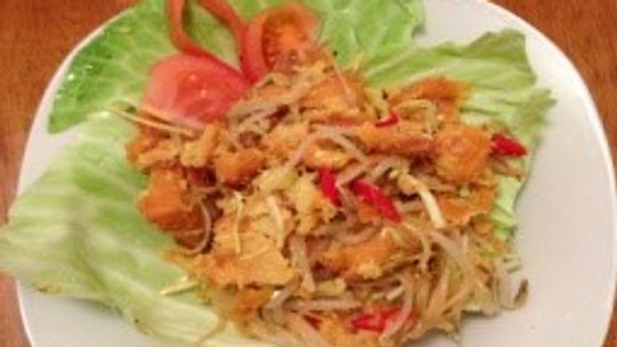 ★ S2. Crispy yellow Tofu salad