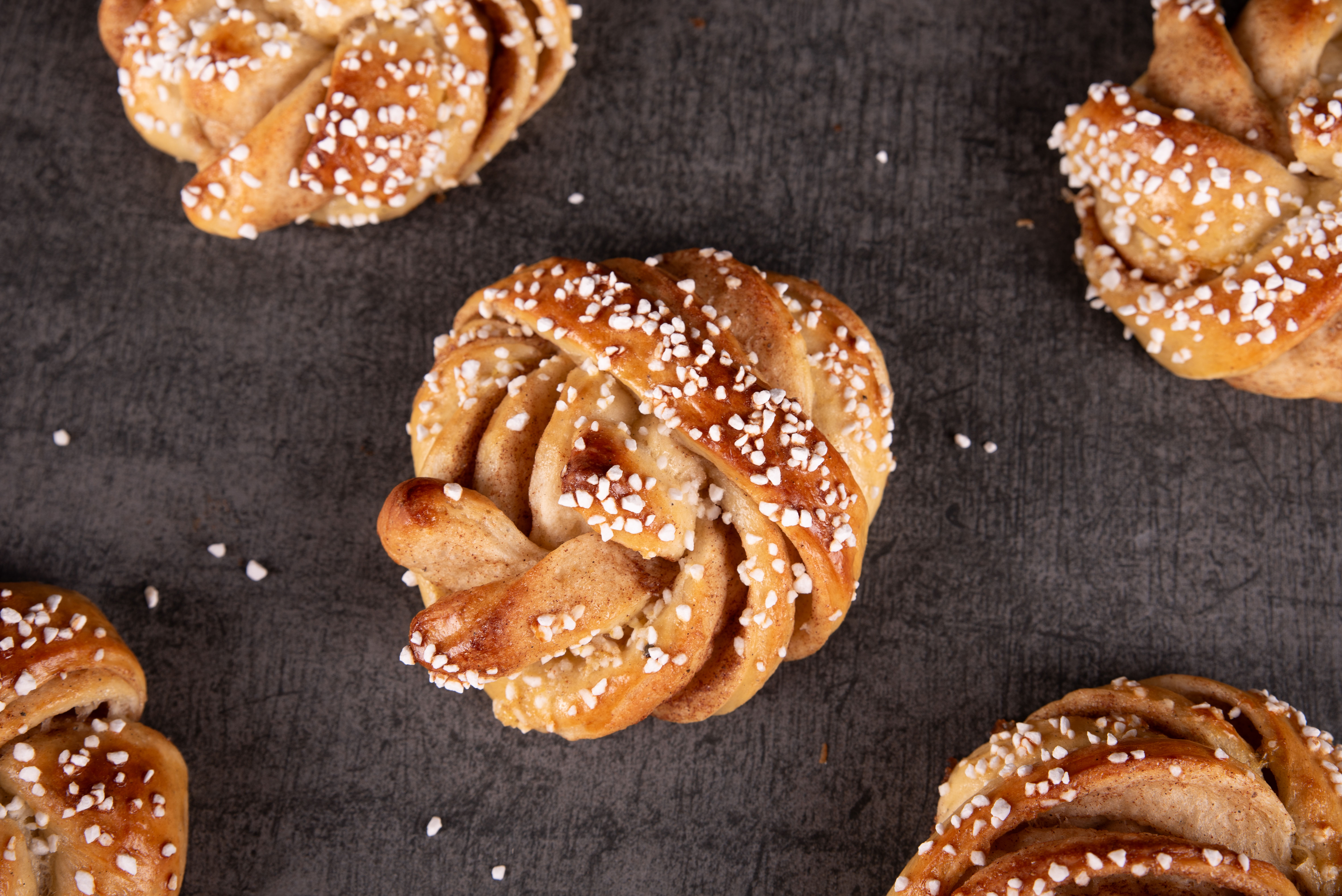 Kanelboller (Scandinavian Cinnamon Buns)