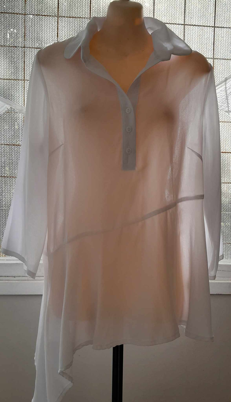 White Top Size 8