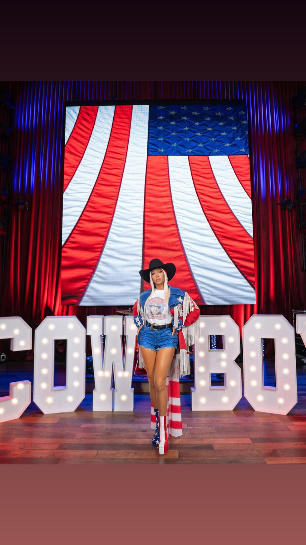 Thumbnail: Glitter Stripes USA Flag Cowboy Carter Durag  - Handmade Custom Durag - L’Rochaé