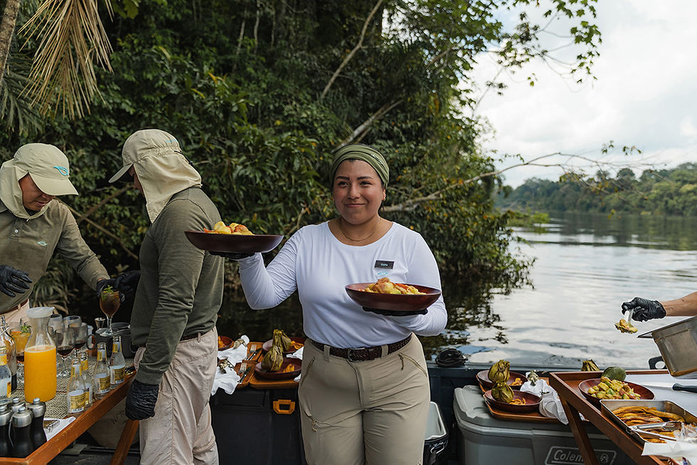 Amazon - Skiff Dining - 05