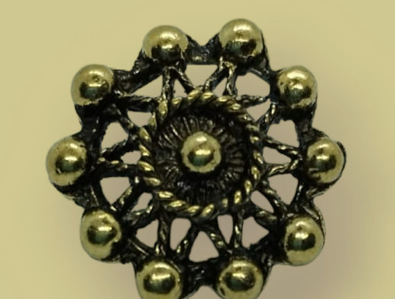 Boton Charro_edited.jpg