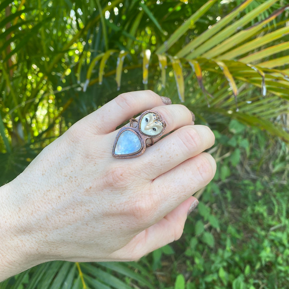 Thumbnail: Owl + Moonstone Ring - Size 5