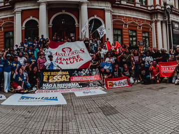 A narrativa dos privilégios no debate da Reforma Administrativa e seus efeitos sobre o serviço público de base