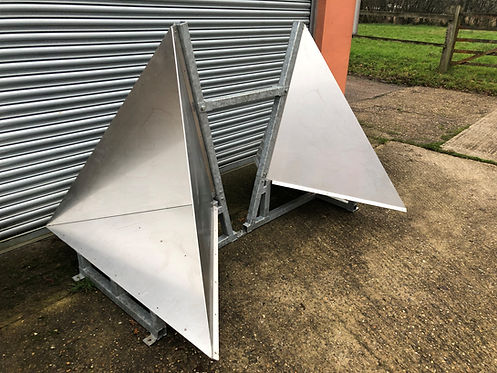 off set view trihedral.jpg