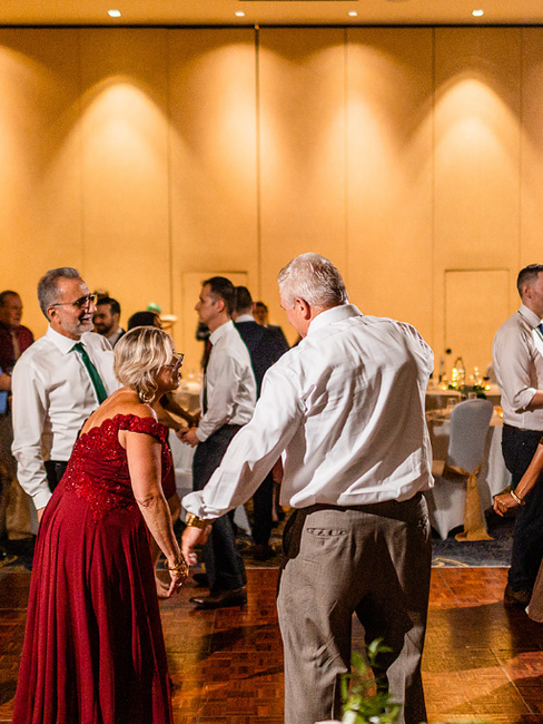 Delta Hotels Burnaby Conference Centre Wedding