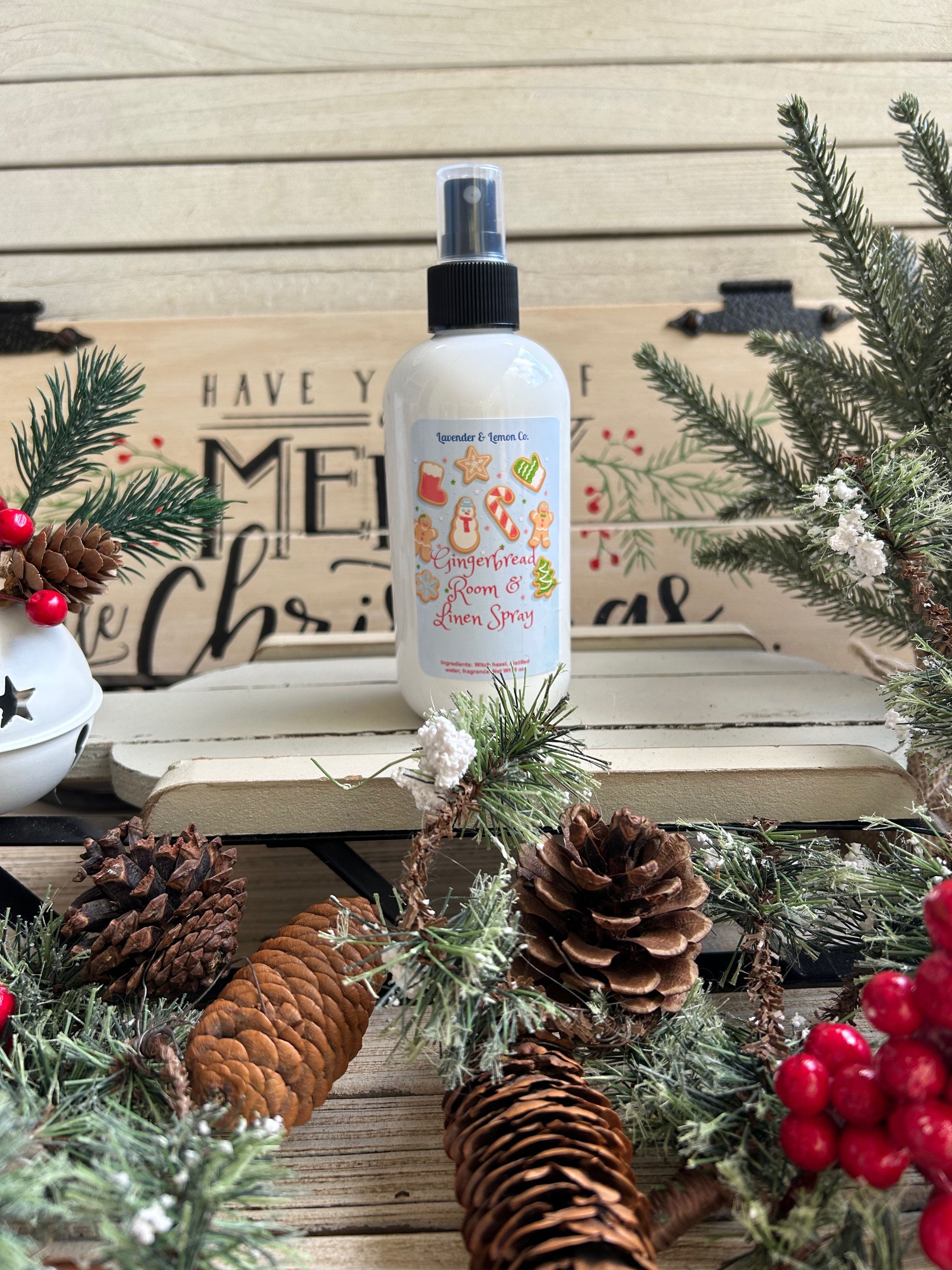 Gingerbread 8 oz Room & Linen Spray
