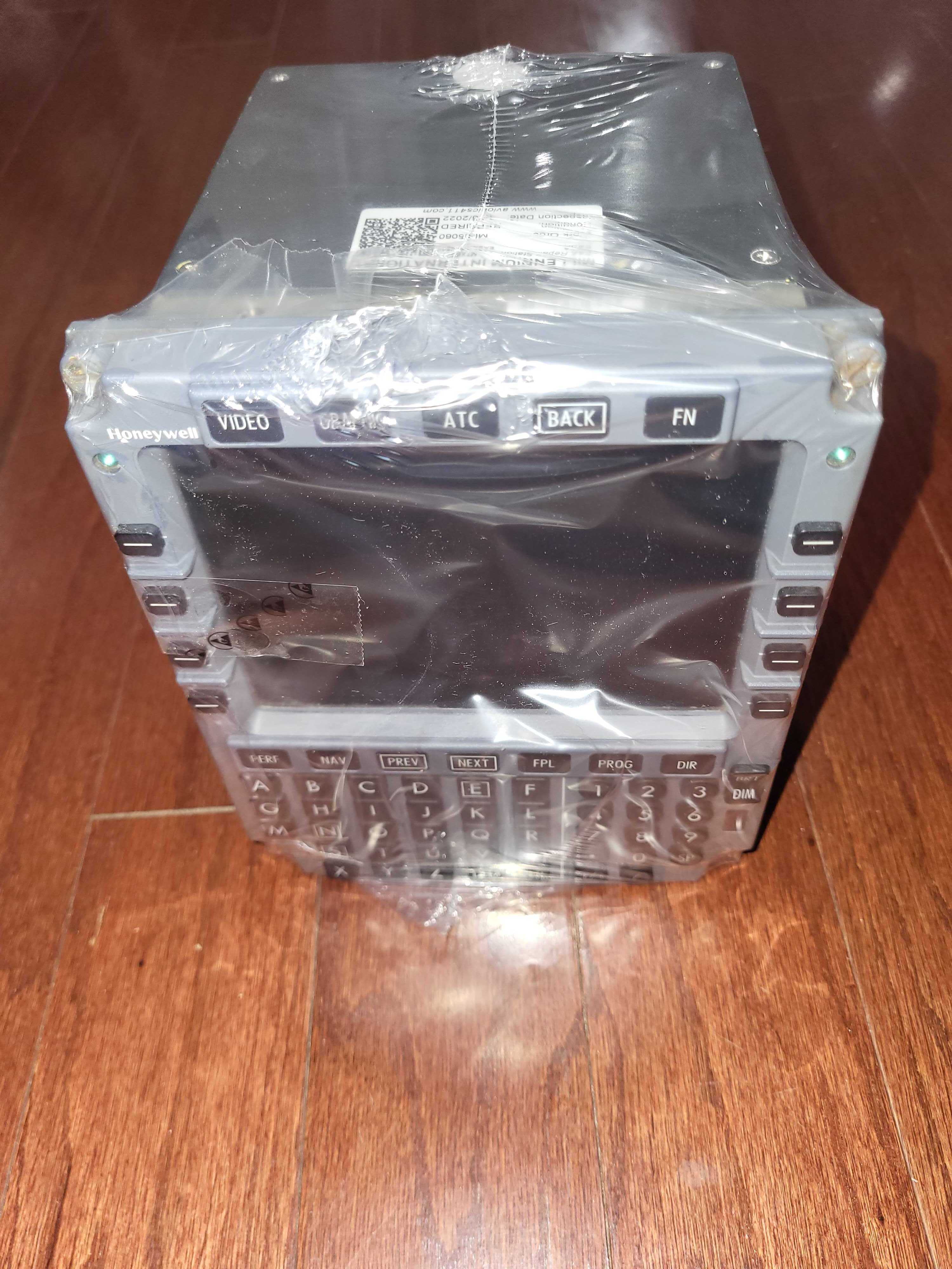 CD-820 Control Display Unit P/N 2888-09-1