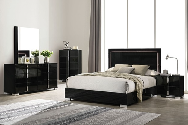Thumbnail: Grey bed