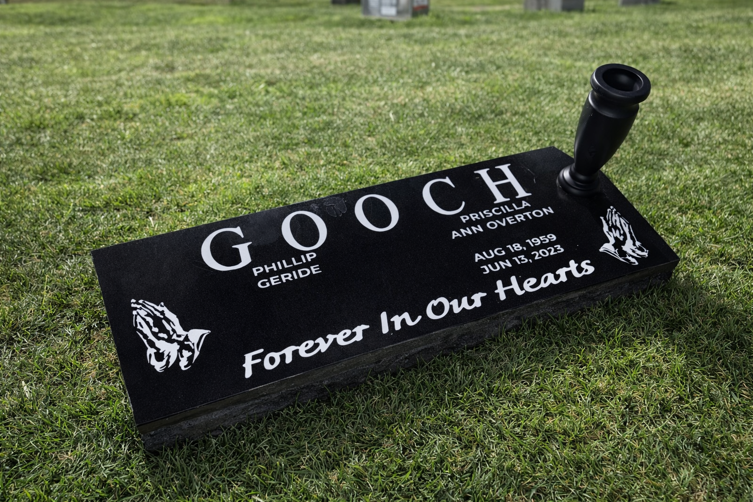 Double Indian Blk Flat Headstone