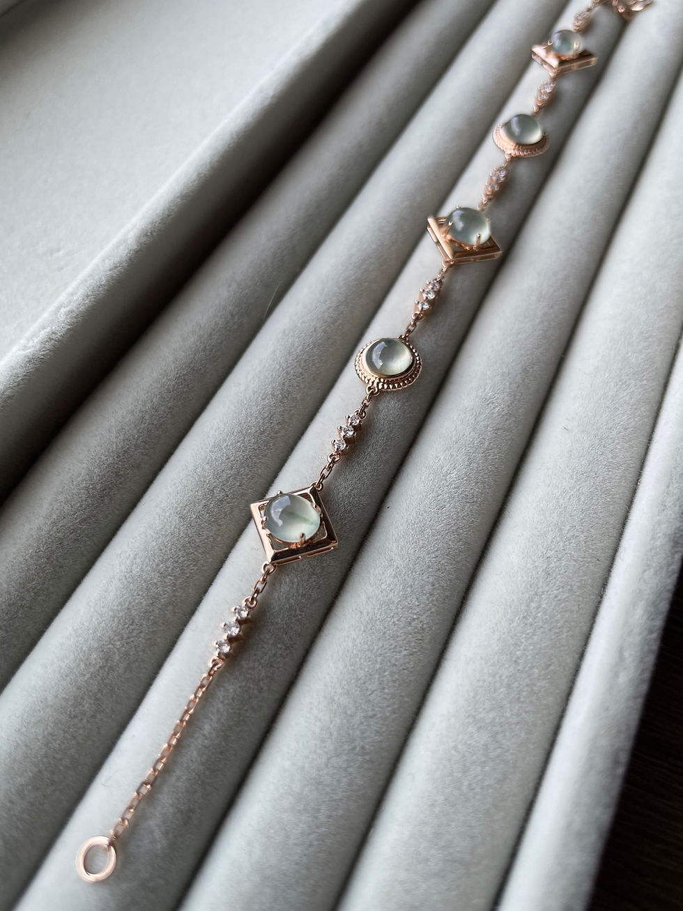 Thumbnail: Icy Piaohua Bracelet 