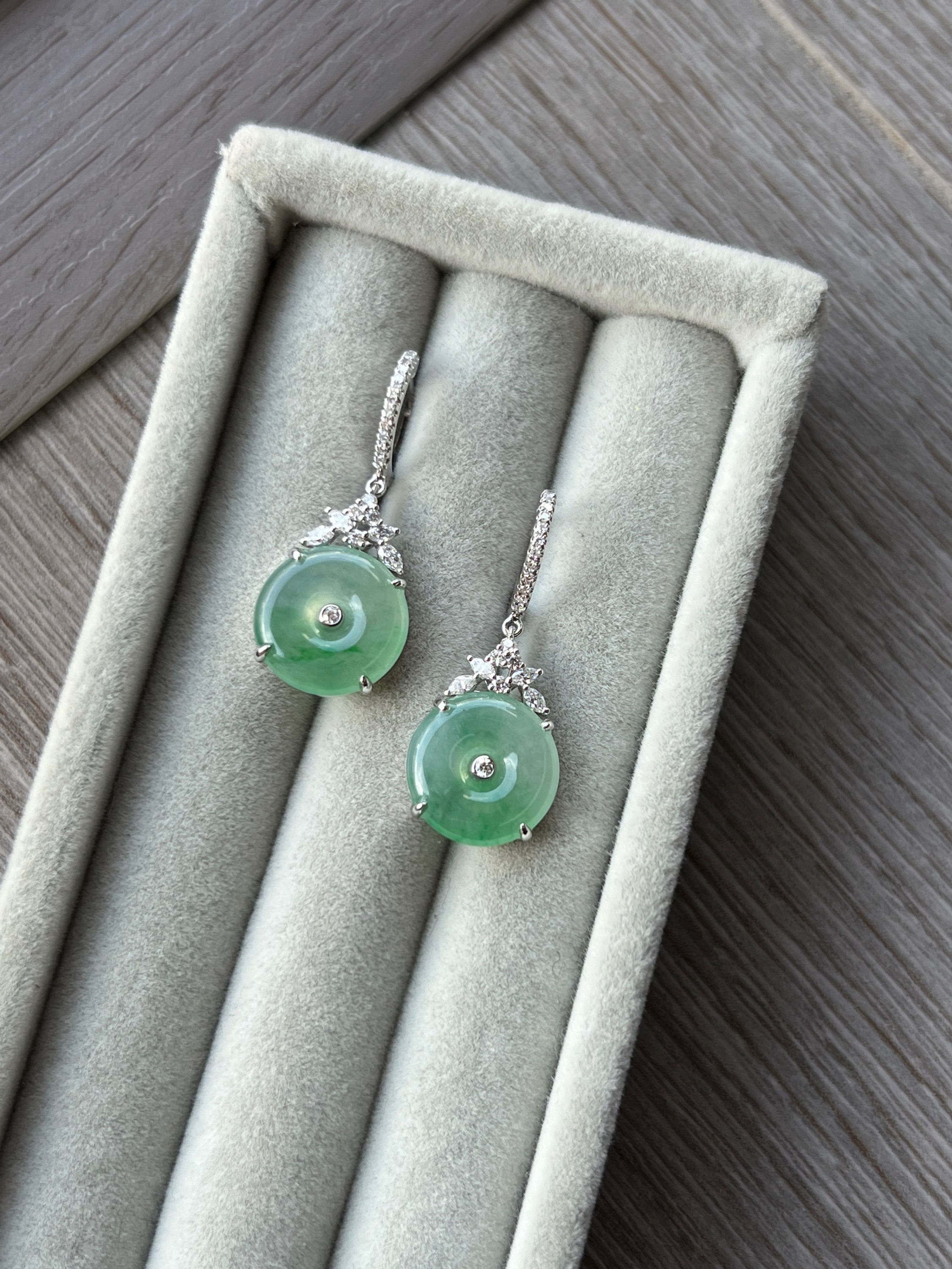 Icy Apple Green Donuts Earring 