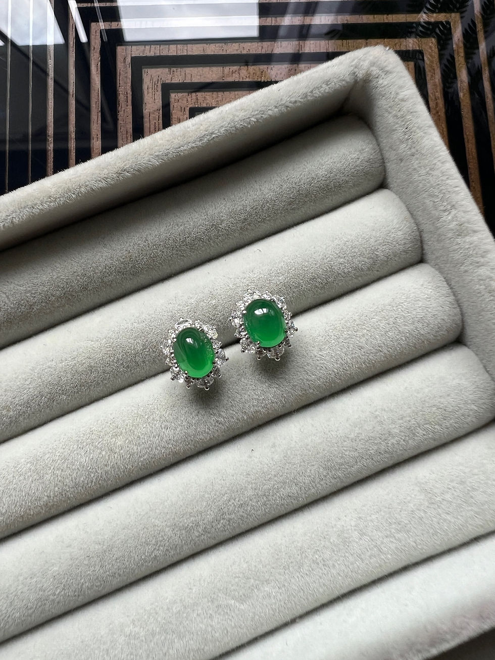Thumbnail: Imperial Green Luxury Studs 
