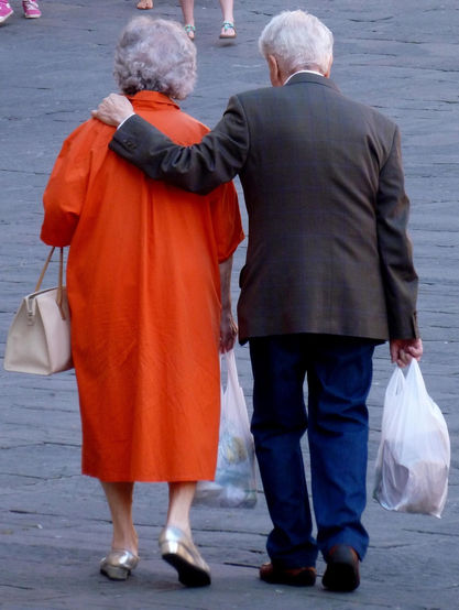 Edadismo: la discriminación estructural e invisibilizada del siglo XXI