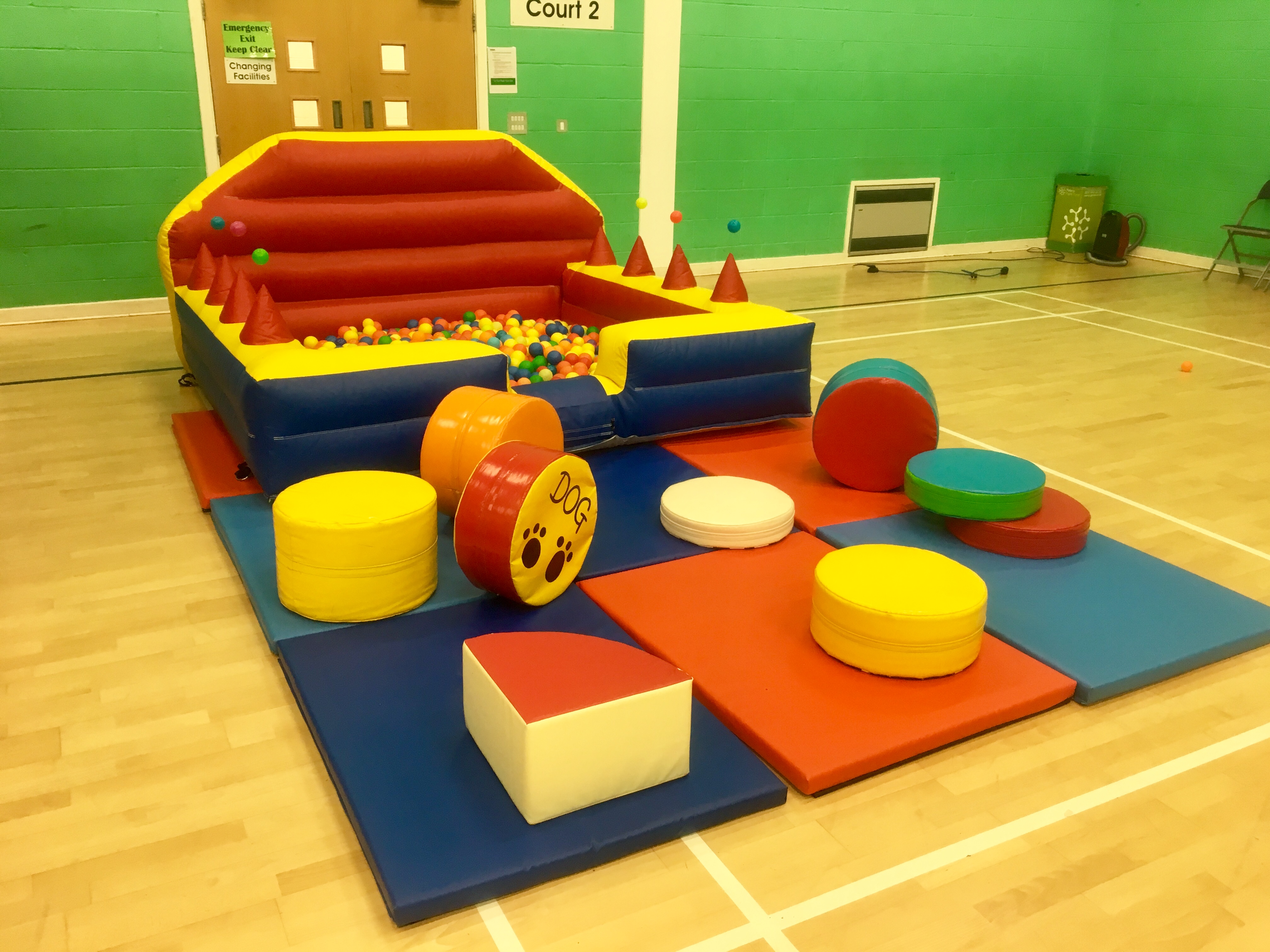 Shapes Softplay & Ball Pit