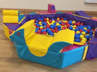 Dub-lup Ball Pit