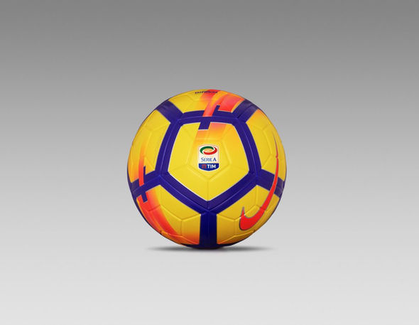 PRESENTATO IL NIKE ORDEM 5 HI-VIS, IL PALLONE INVERNALE