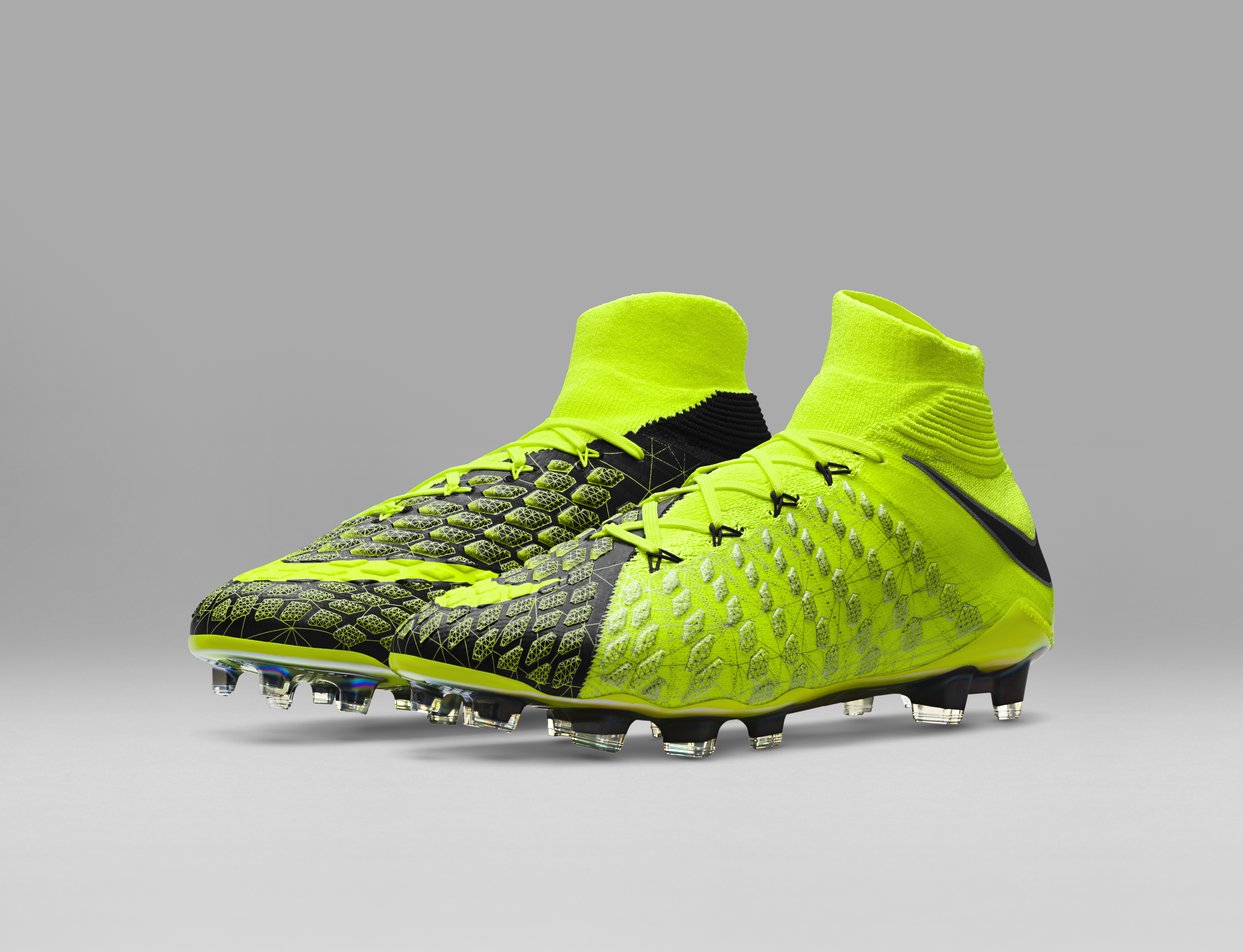 nike hypervenom cavani