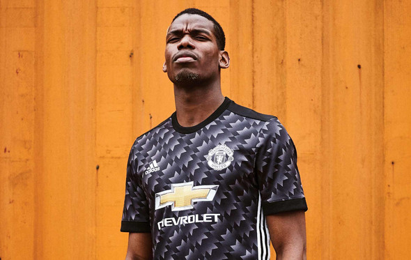 PRESENTATA LA MAGLIA AWAY 2017-18 DEL MANCHESTER UNITED