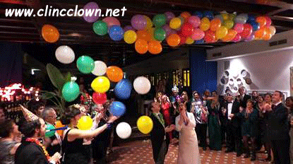 lluvia-de-globos-continua.gif