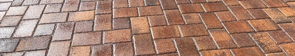 Glossy-Brick-Paver-Sealers_edited.png