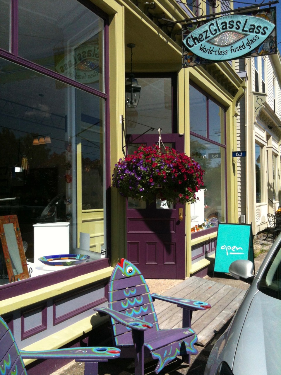 Chez Glass Lass