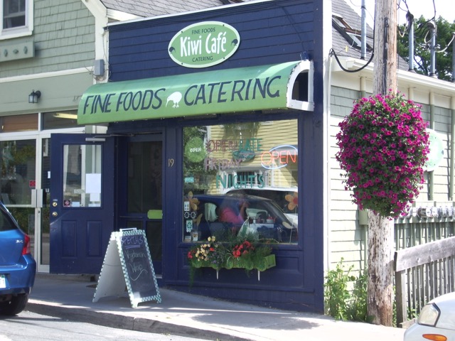 Kiwi Cafe