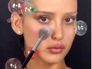 Descobrimos Segredo da Make de Bolhas da Lívia Nunes