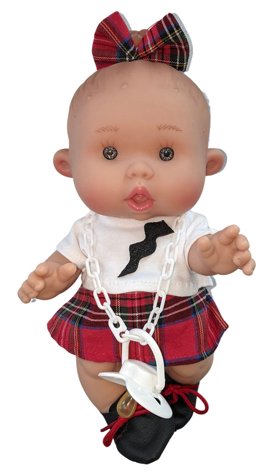 Marina & Pau 26cms collectible doll