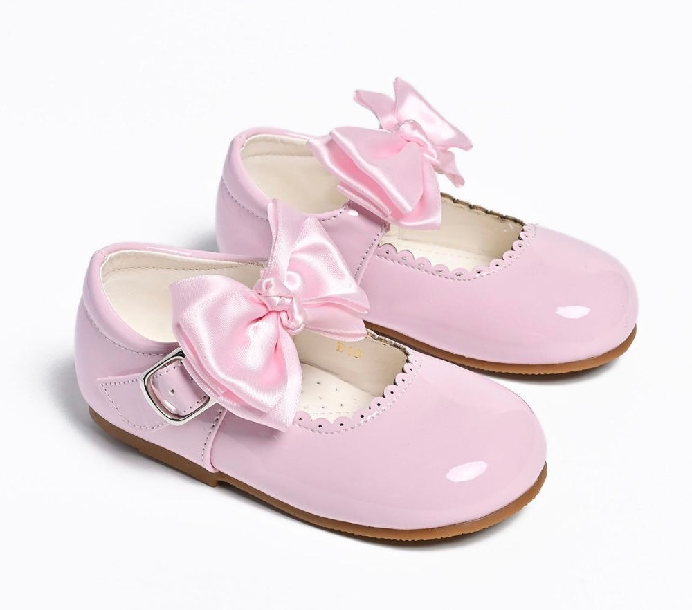 Tia London bow shoes