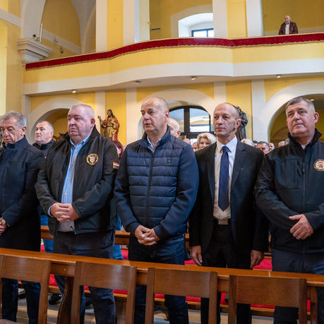 Obilježena 33. obljetnica 9. gardijske brigade “Vukovi“ i Motorizirane bojne Vukovi u Gospiću